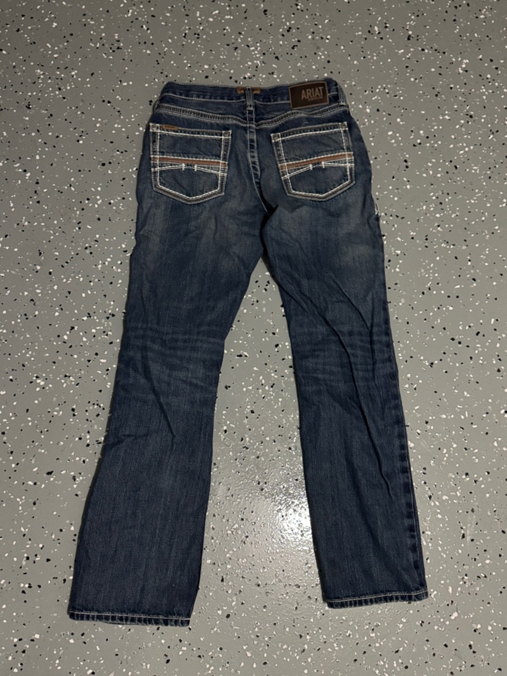 Ariat Indigo Bootcut Jeans with Contrast Stitching - Picture 3 of 4